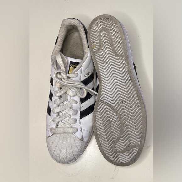 Adidas Black and White Shoes - Picture 4 of 5